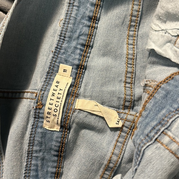 Blue overall jeans from Streetwear Society. Size is US11 - Picture 4 of 6